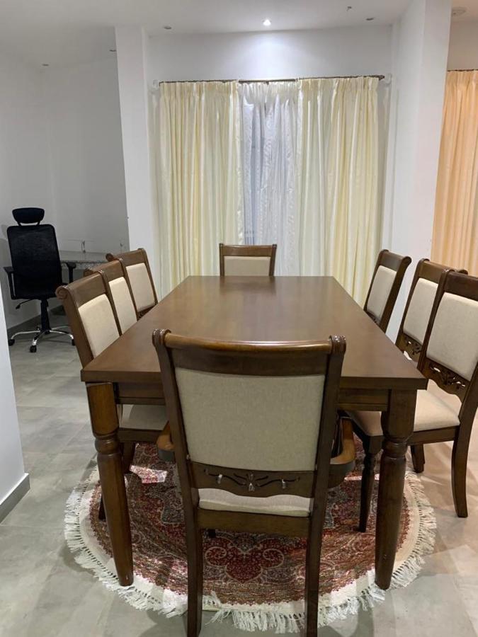 Luxury Suites Chester One Дакар Экстерьер фото