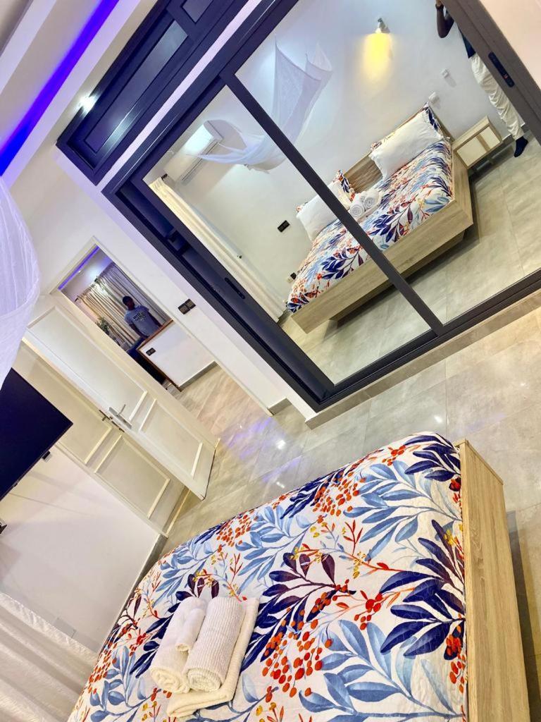 Luxury Suites Chester One Дакар Экстерьер фото
